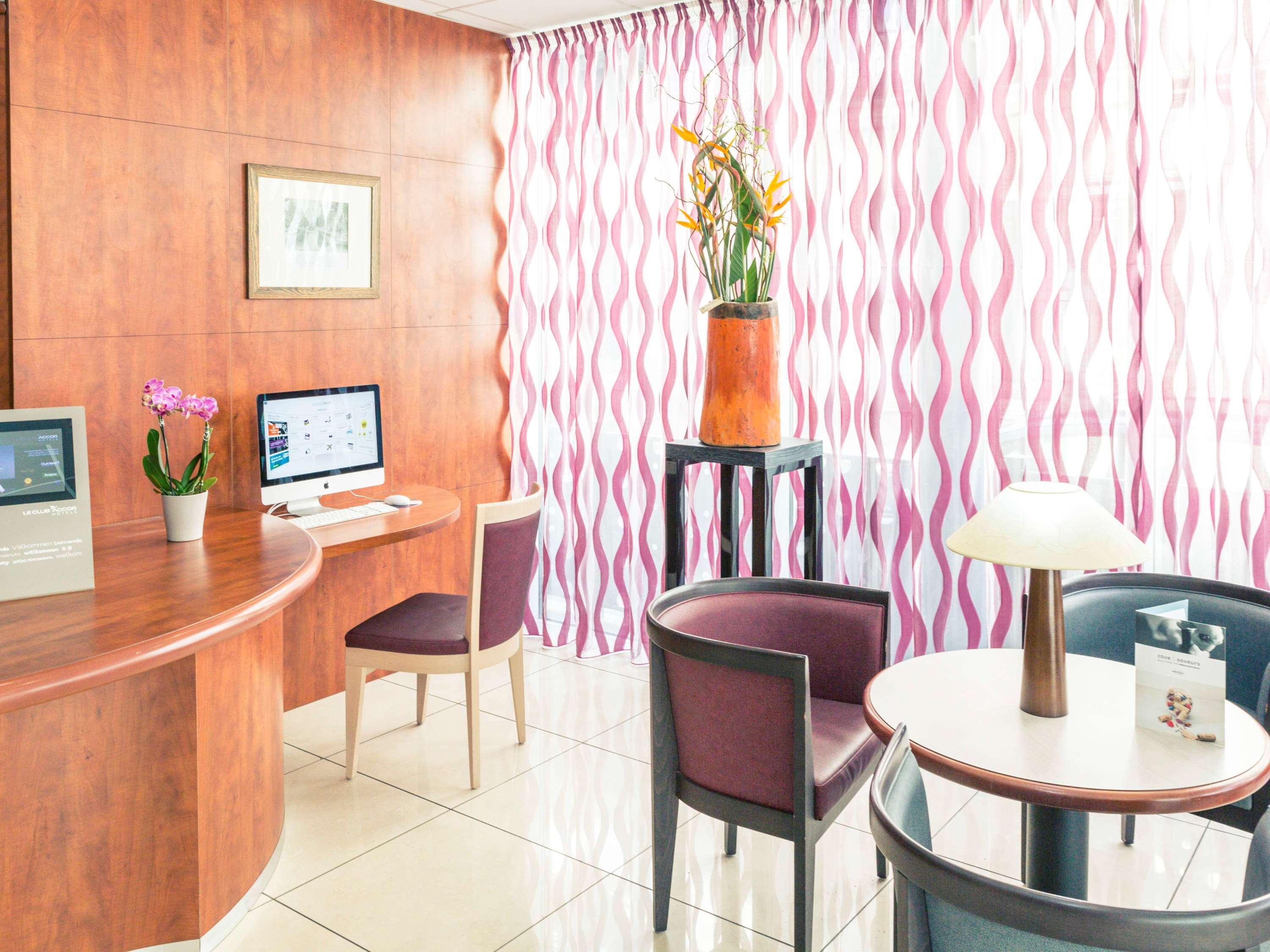 Mercure Безье Экстерьер фото